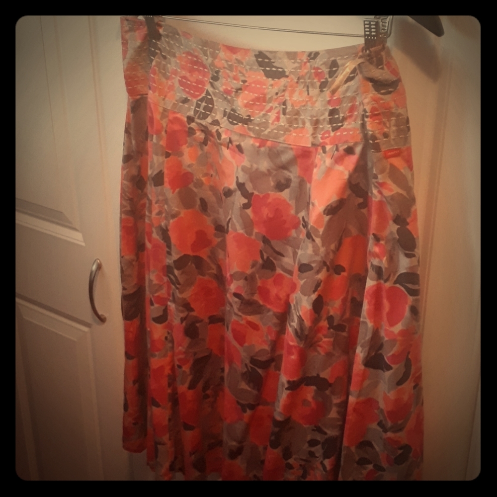 Skirt